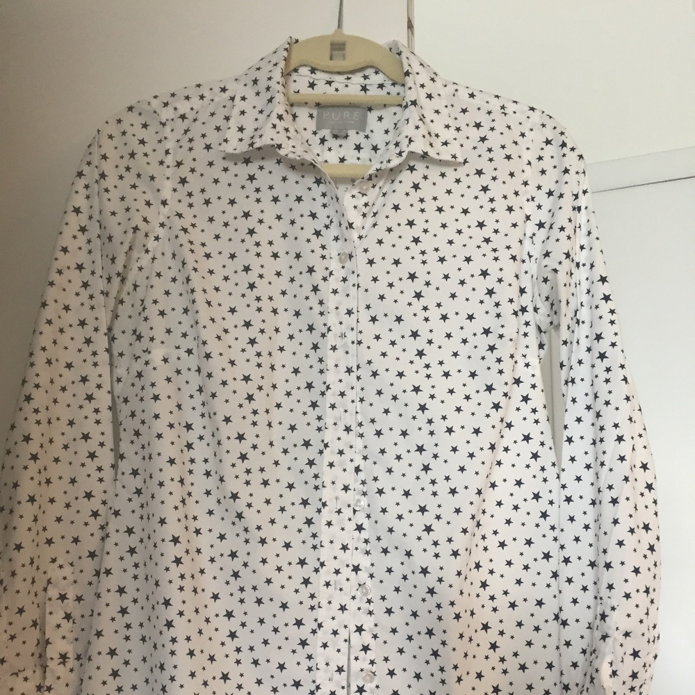 Women's blouse: white with navy/black stars